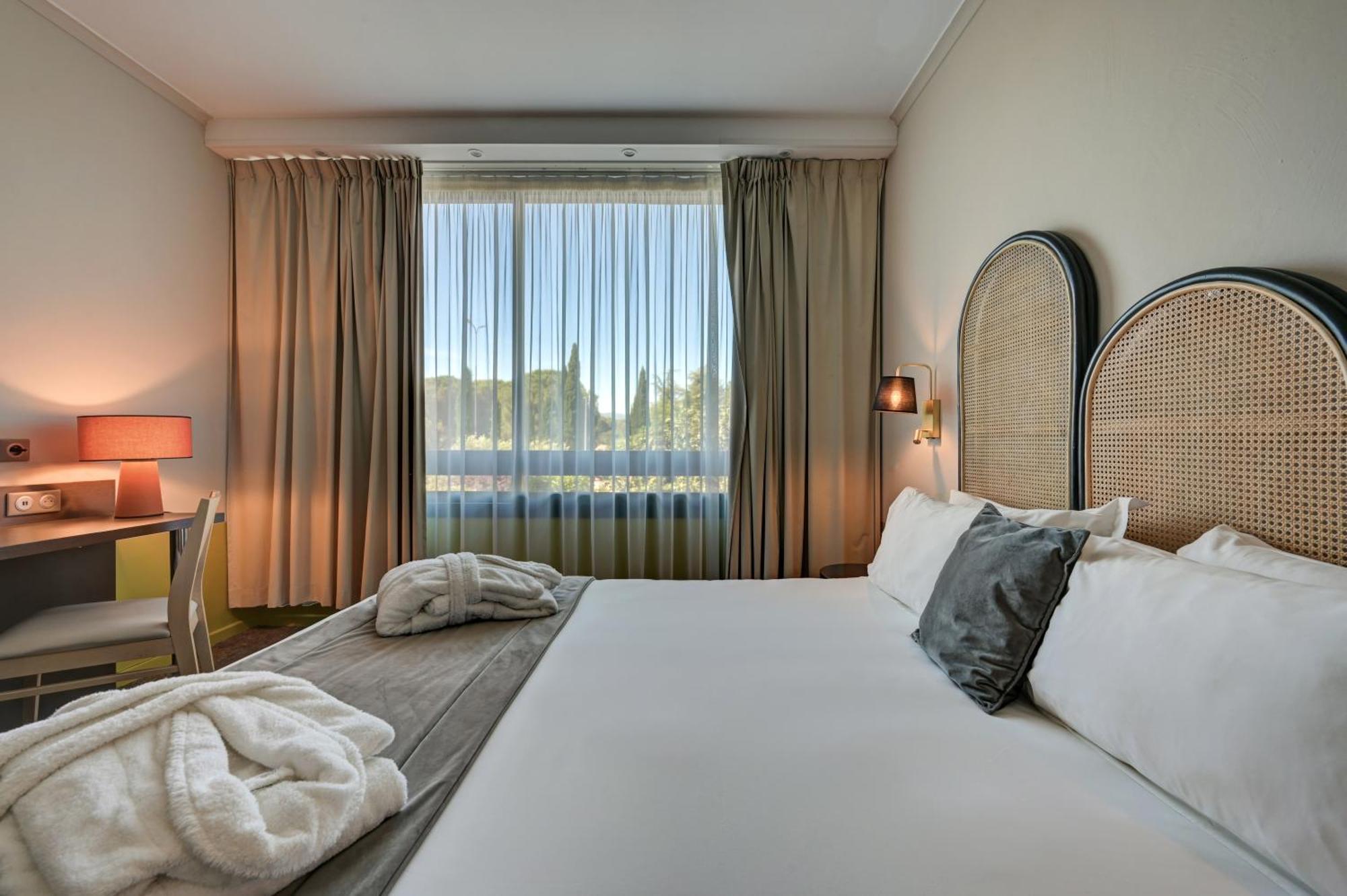 Best Western Sevan Parc Hotel Пертюі Екстер'єр фото